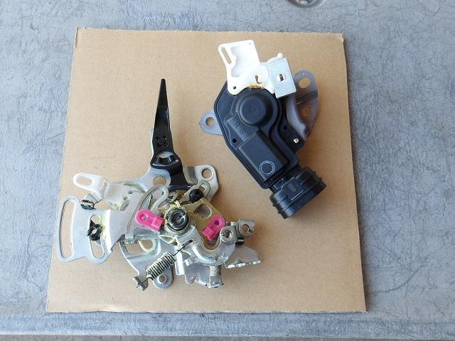 【中古】中古部品 ラウム NCZ20 右ﾘｱﾄﾞｱﾛｯｸｿﾚﾉｲﾄﾞ 【3340080100-241108000464570】