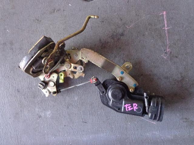【中古】中古部品 キャミ J102E 左ﾘｱﾄﾞｱﾛｯｸｿﾚﾉｲﾄﾞ 【3340080100-001052625564580】