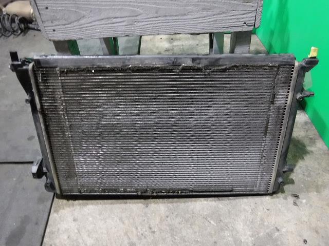 【中古】中古部品 VW ゴルフ 1KAXW ﾗｼﾞｴｰﾀ 【3340140100-001328483820400】