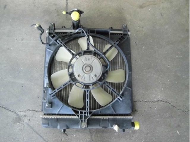 【中古】中古部品 キャロル HB23S ﾗｼﾞｴｰﾀ 【3340180100-001272109320400】