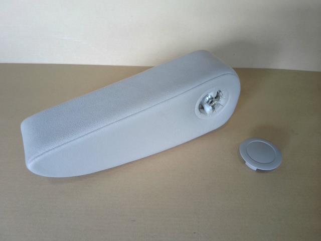 【中古】中古部品 ｅＫワゴン B11W ｱｰﾑﾚｽﾄ 【3340220100-000225066370460】