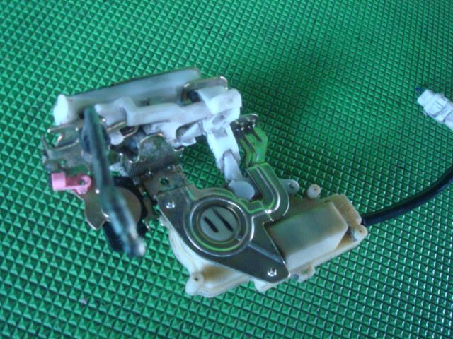 【中古】中古部品 ムーヴ L600S 左ﾘｱﾄﾞｱﾛｯｸｿﾚﾉｲﾄﾞ 【3340220100-001290806864580】