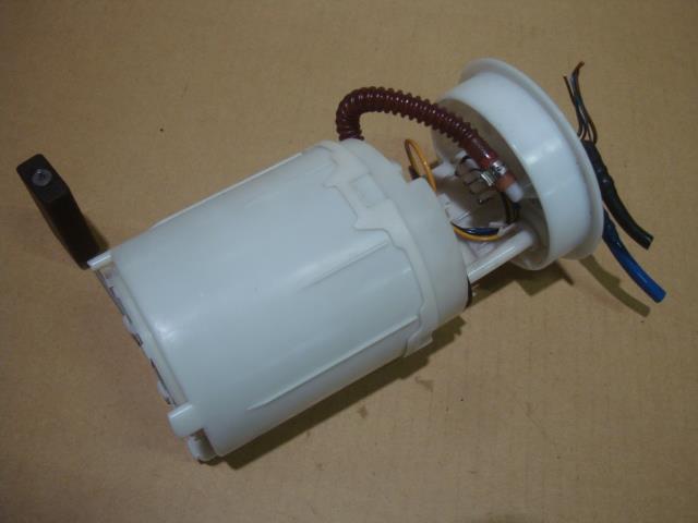 【中古】中古部品 VW ポロ 9NBTS ﾌｭｰｴﾙﾎﾟﾝﾌﾟ 【3340220100-000213048220600】