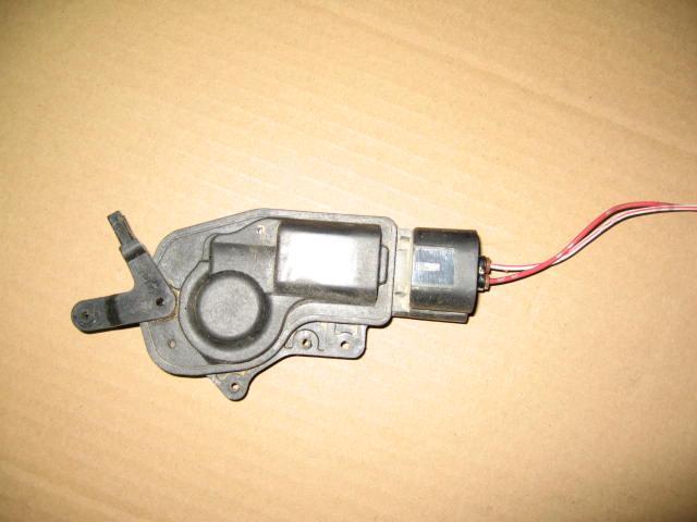 【中古】中古部品 ハイゼット S320V 左ﾌﾛﾝﾄﾄﾞｱﾛｯｸｿﾚﾉｲﾄﾞ 【3340240100-000133016564560】