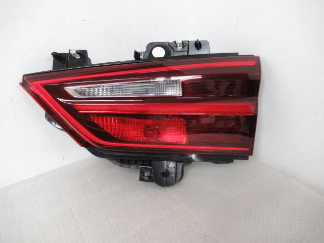 【中古】中古部品 BMW X2 YH15 右ﾌｨﾆｯｼｬｰﾊﾟﾈﾙ 【3380050000-000034005215210】