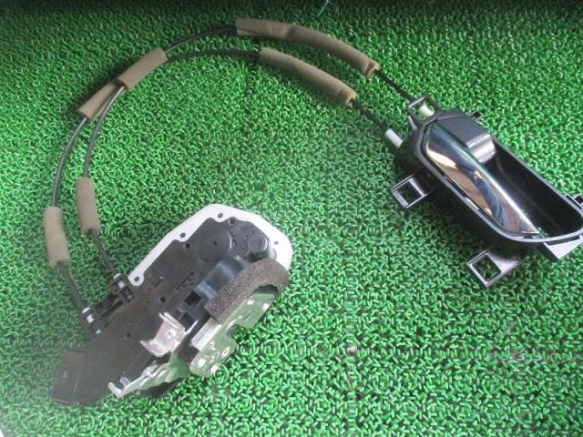 【中古】中古部品 セレナ C27 左ﾌﾛﾝﾄﾄﾞｱﾛｯｸｿﾚﾉｲﾄﾞ 【3500080000-240228001664560】