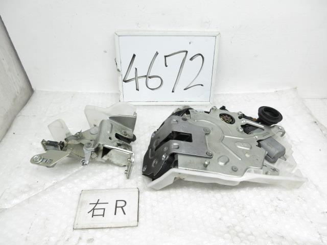 【中古】中古部品 ヴォクシー ZWR80W 右ﾘｱﾄﾞｱﾛｯｸｿﾚﾉｲﾄﾞ 【3500170000-241130500664570】