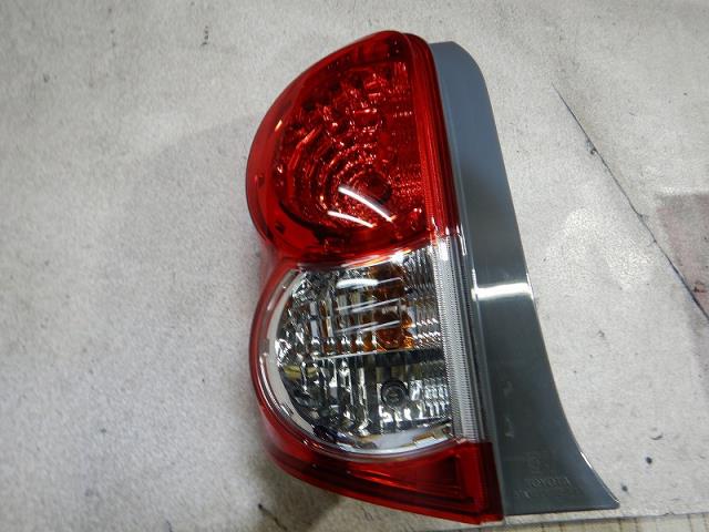 USサイオン純正 SCIONxB テールライト　カローラ ルミオン AZE15系 ルミオンE15前期/SCION/サイオンxB純正USテールライト左右オール
