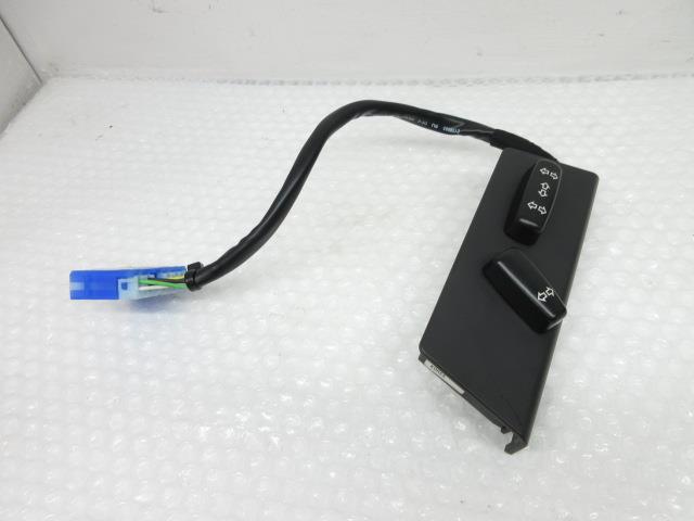 【中古】中古部品 ボルボ 90シリーズ CB6324AW 電動ﾊﾟﾜｰｼｰﾄｽｲｯﾁ 【3500170000-230116502462100】