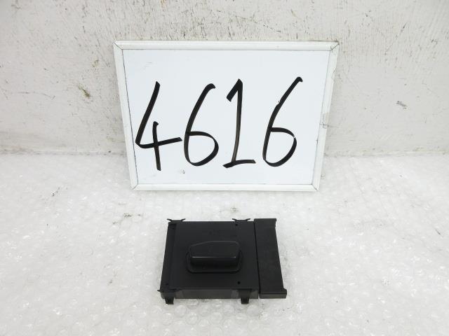 【中古】中古部品 ジープ コンパス MK4924 電動ﾊﾟﾜｰｼｰﾄｽｲｯﾁ 【3500170000-240517501262100】 13,471円