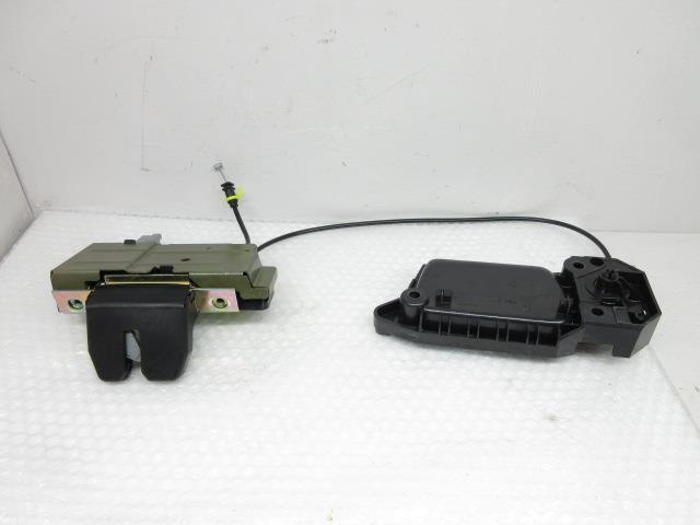 【中古】中古部品 ボルボ 90シリーズ CB6324AW ﾄﾗﾝｸ･ﾊﾞｯｸﾄﾞｱﾛｯｸｿﾚﾉｲﾄﾞ 【3500170000-230116501164590】