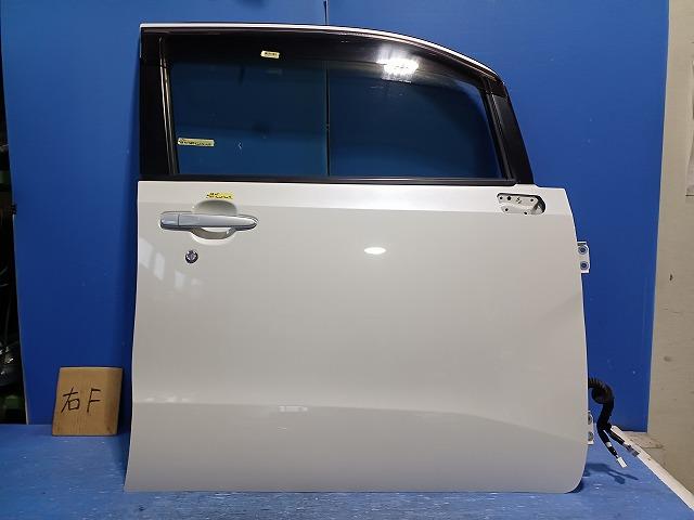 【中古】中古部品 ムーヴ LA150S 右フロントドア 【3310050100-250127000113100】