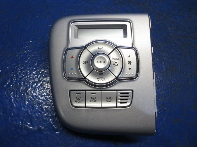 【中古】中古部品 エブリィ DA17W A/Cｽｲｯﾁﾊﾟﾈﾙ 【3310270100-000014752260900】