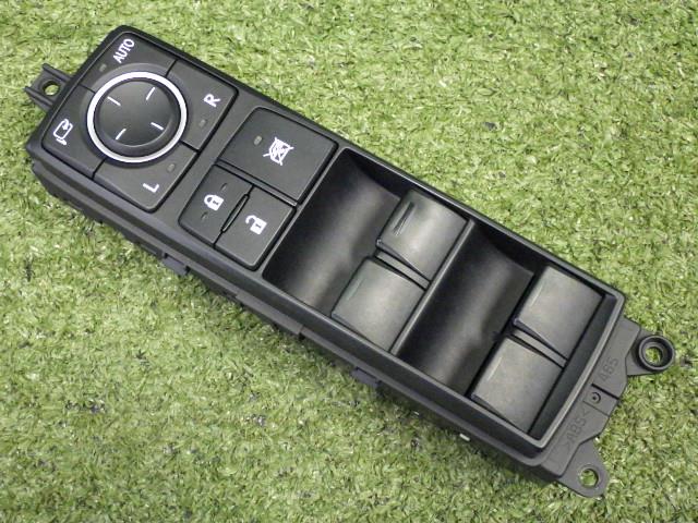 【中古】中古部品 レクサス RX AGL10W ﾊﾟﾜｰｳｲﾝﾄﾞｳｽｲｯﾁ 【3330200100-242505000061900】 10,842円
