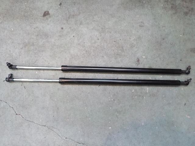 【中古】中古部品 ミニキャブ DS17V ﾊﾞｯｸﾄﾞｱﾀﾞﾝﾊﾟｰ 【3260200000-250417000477250】
