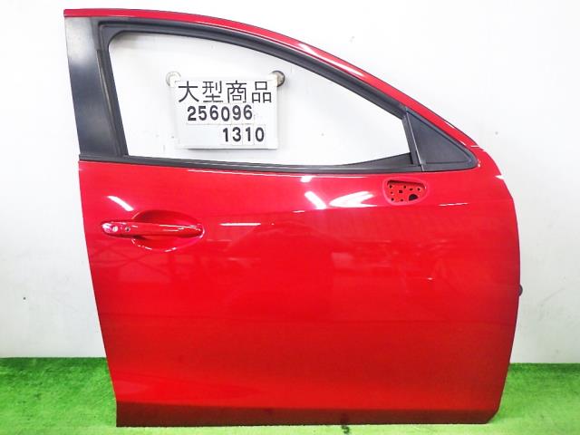 【中古】中古部品 デミオ DJ3FS 右ﾌﾛﾝﾄﾄﾞｱ 【3330890100-000025609613100】
