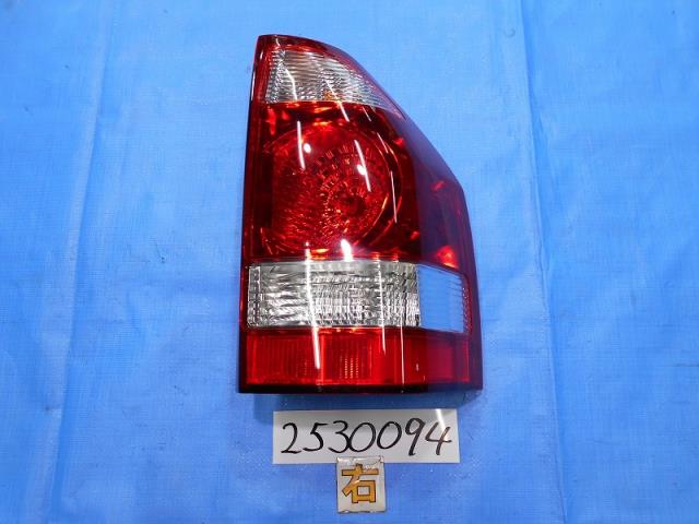 【中古】中古部品 パジェロ V73W 右ﾃｰﾙﾗﾝﾌﾟ 【3310040100-000253009415500】