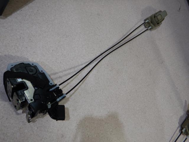 【中古】中古部品 ティーダ C11 右ﾌﾛﾝﾄﾄﾞｱﾛｯｸｿﾚﾉｲﾄﾞ 【3330810100-001658498764550】
