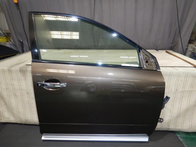 【中古】中古部品 ムラーノ TZ50 右ﾌﾛﾝﾄﾄﾞｱ 【3330810100-001599970013100】