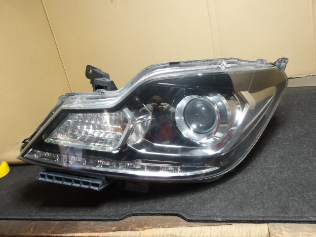 【中古】中古部品 ソリオ MA15S 左ﾍｯﾄﾞﾗﾝﾌﾟ 【3310420000-000010597710900】 21,520円