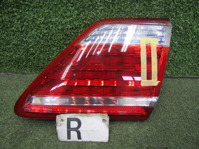 【中古】中古部品 クラウン GWS204 右ﾌｨﾆｯｼｬｰﾊﾟﾈﾙ 【3330200100-242478000015210】
