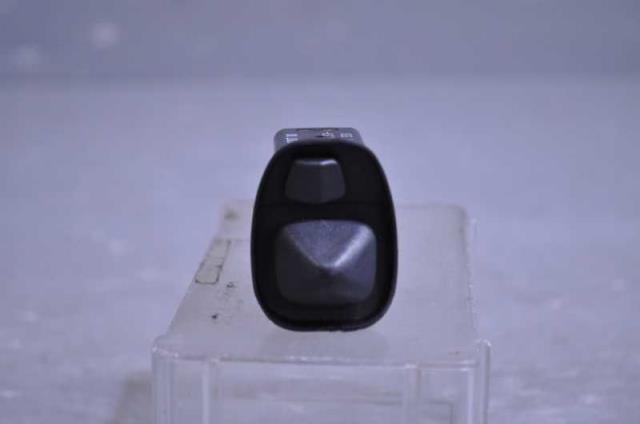 【中古】中古部品 BMW ドアミラースイッチ 【3310580000-250428000461850】|e-cleマート