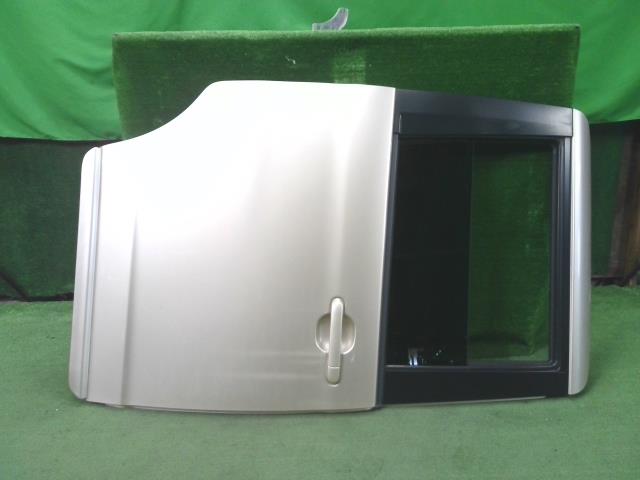 【中古】中古部品 パレット MK21S 右ﾘｱﾄﾞｱ 【3310200100-000021700213300】