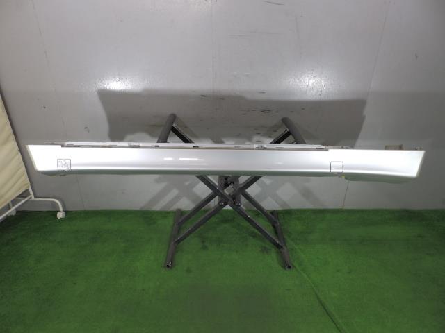 【中古】中古部品 ベンツ SLクラス 129067 右ｻｲﾄﾞｽﾃｯﾌﾟ 【3260250000-000025058513700】