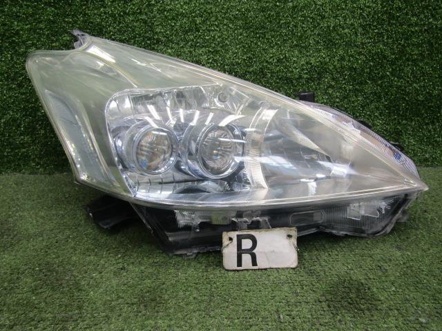 【中古】中古部品 プリウスα ZVW41W 右ﾍｯﾄﾞﾗﾝﾌﾟ 【3330200100-242537000010800】｜e-cleマート