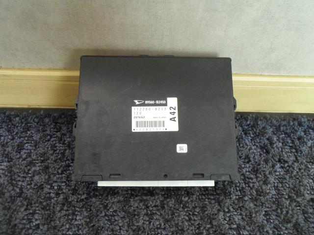 【中古】中古部品 タント L360S ｴﾝｼﾞﾝｺﾝﾋﾟｭｰﾀｰ 【3330440100-250424000163100】