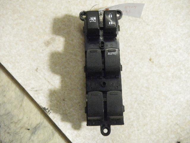 【中古】中古部品 スイフト ZD72S ﾊﾟﾜｰｳｲﾝﾄﾞｳｽｲｯﾁ 【3330810100-001233821861900】