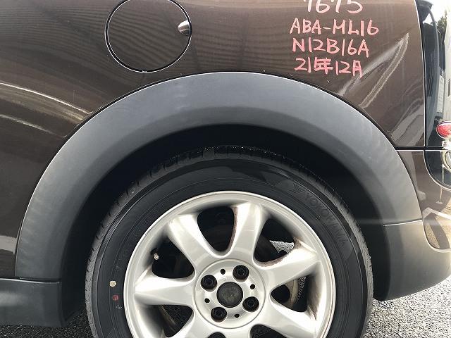 【中古】中古部品 BMW ミニ ML16 左ﾘｱｵｰﾊﾞｰﾌｪﾝﾀﾞｰ 【3310070100-0000Y0767514660】