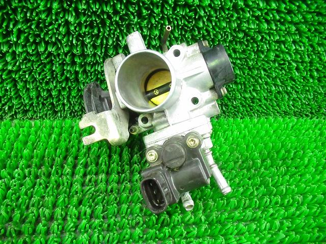 【中古】中古部品 ムーヴ L902S ｽﾛｯﾄﾙﾎﾞﾃﾞｨ 【3330210100-000037075020300】