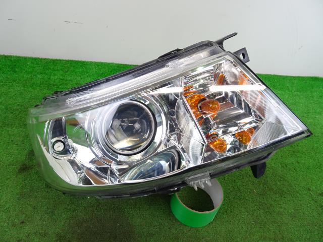 【中古】中古部品 スペーシア MK42S 右ヘッドランプ 【3330640100-250502000210800】