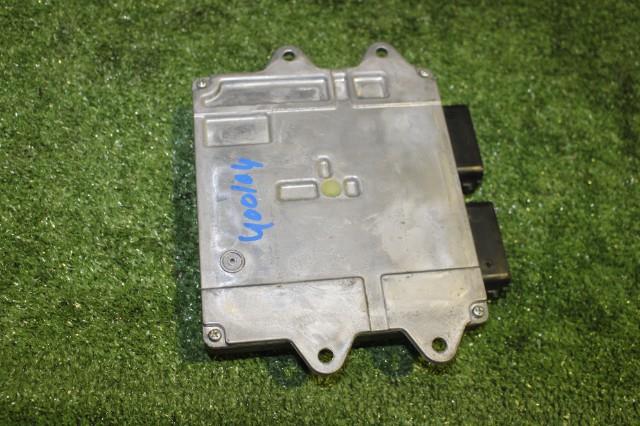 【中古】中古部品 プレマシー CREW ﾐｯｼｮﾝｺﾝﾋﾟｭｰﾀｰ 【3330950100-000040010463200】
