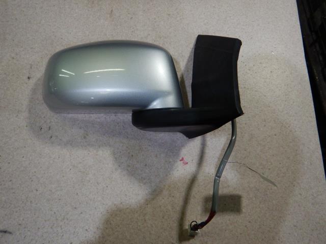 【中古】中古部品 ファミリア BVZNY12 右ｻｲﾄﾞﾐﾗｰ 【3330810100-001666353413500】