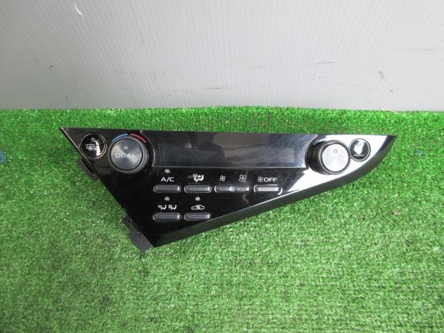 【中古】中古部品 カムリ AXVH70 A/Cｽｲｯﾁﾊﾟﾈﾙ 【3330560100-250501001060900】