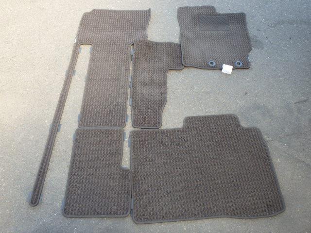 【中古】中古部品 スペイド NCP141 ﾌﾛｱﾏｯﾄ 【3331010800-000023177877450】