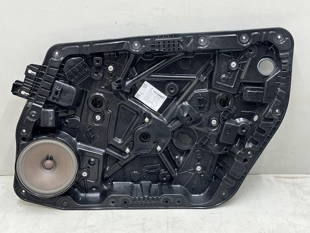 【中古】中古部品 ベンツ Aクラス 177012 右フロントドアレギュレータ・モーター 【3310070100-000090755813121】|e-cleマート