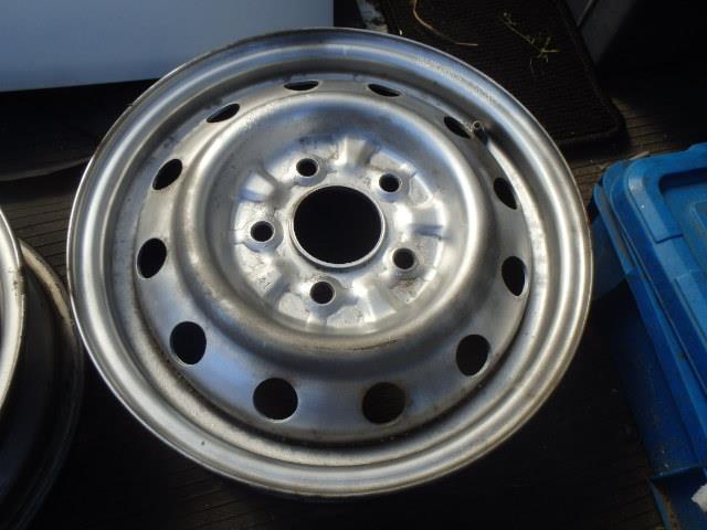 【中古】中古部品 ボンゴ SK22V ﾎｲｰﾙ 【3331010800-000023178047210】