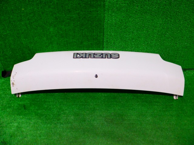 【中古】中古部品 キャリィ DA63T ﾎﾞﾝﾈｯﾄﾌｰﾄﾞ 【3340140100-000023614310500】