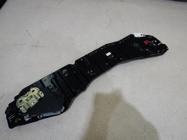 【中古】中古部品 エスティマ ACR50W 右ﾌﾛﾝﾄｸﾛｰｻﾞｰﾄﾞｱﾓｰﾀｰ 【3330810100-001670152366100】