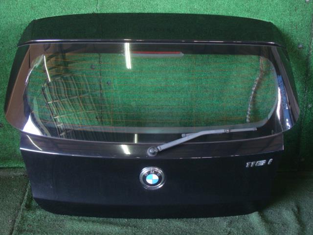 【中古】中古部品 BMW 1シリーズ UE16 ﾊﾞｯｸﾄﾞｱ 【3340220100-001627429715800】｜e-cleマート