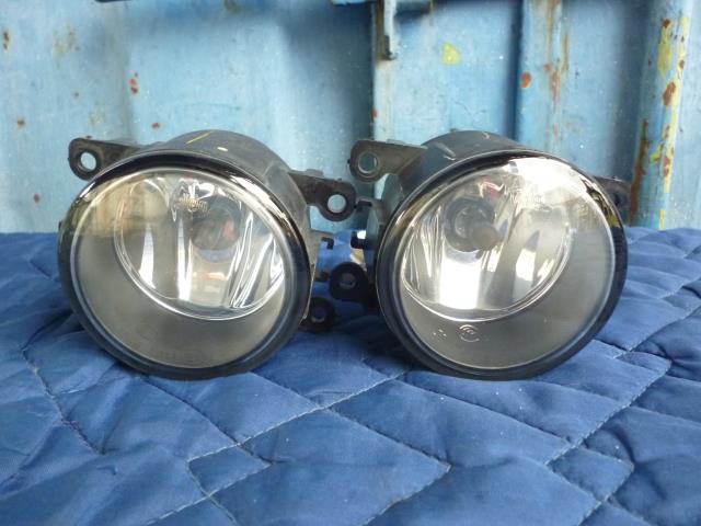 【中古】中古部品 パレット MK21S 右ﾌｫｸﾞﾗﾝﾌﾟ 【3540020100-000007050710850】