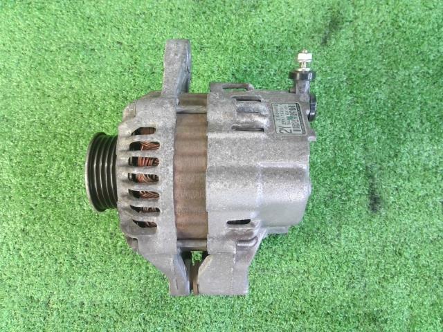 【中古】中古部品 スクラム DG64V オルタネーター 【3260070000-250510000160200】|e-cleマート
