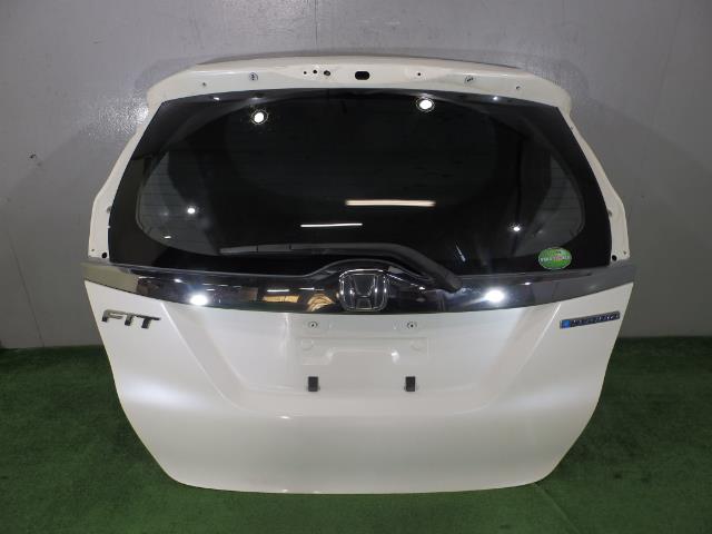 【中古】中古部品 フィット GP5 ﾊﾞｯｸﾄﾞｱ 【3260250000-000025061315800】