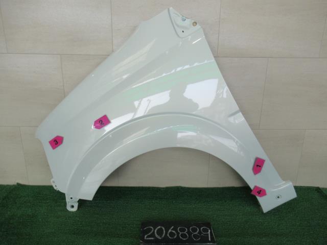 【中古】中古部品 ムーヴ L150S 左ﾌﾛﾝﾄﾌｪﾝﾀﾞｰ 【3310120100-250411000310700】