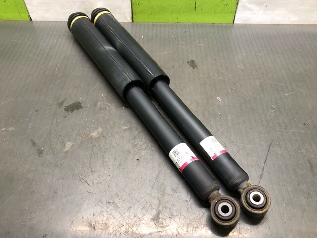 【中古】中古部品 ステラ LA150F 右ﾘｱｼｮｯｸｱﾌﾞｿｰﾊﾞｰ 【3330530100-000005381150700】