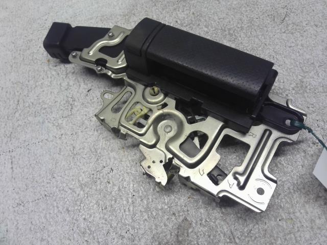 【中古】中古部品 セレナ C25 右ﾘｱﾄﾞｱﾛｯｸｿﾚﾉｲﾄﾞ 【3310160100-000004392164570】