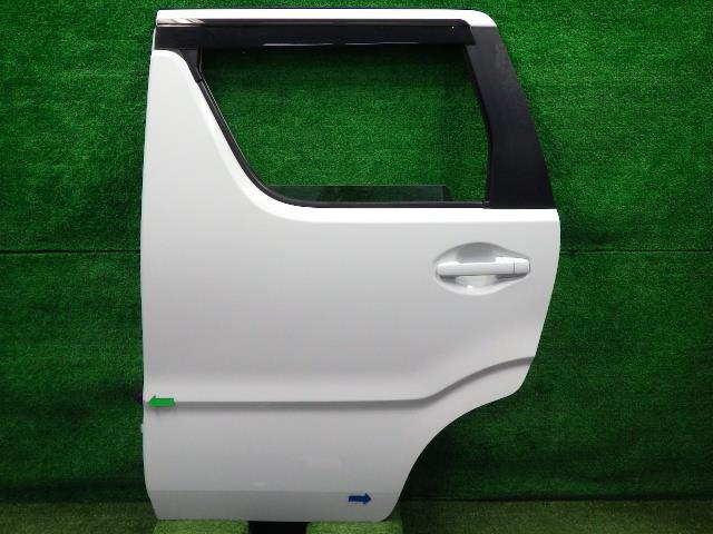 【中古】中古部品 ワゴンＲ MH95S 左ﾘｱﾄﾞｱ 【3330200100-242607000013400】 26,211円